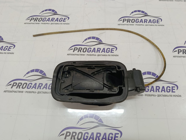 Заливна горловина бензобака 4G0809906C VAG