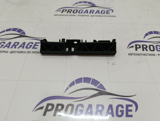 Опора порога (кріплення) 4G0853921B VAG