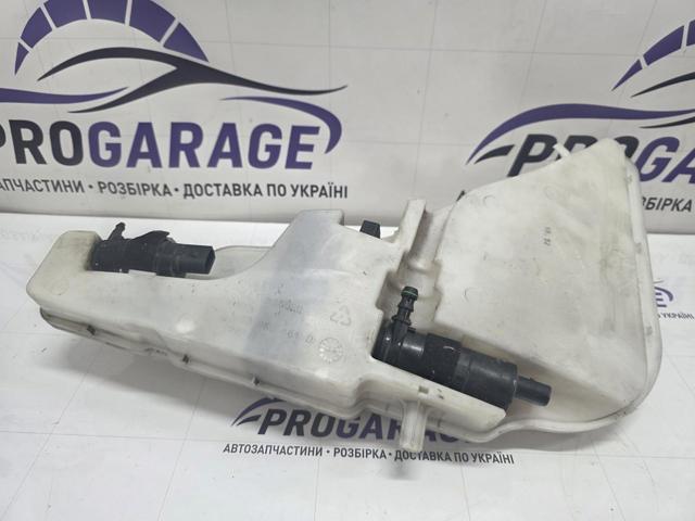 Бачок омивача скла 4G8955451D VAG