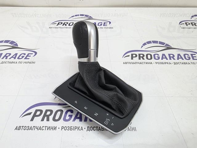 Ручка важеля коробки передач 5NN713203E VAG