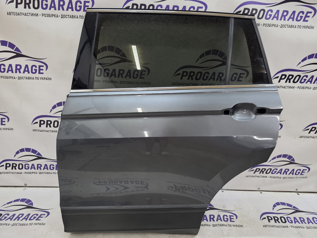 Двері задні 5NN833055A VAG