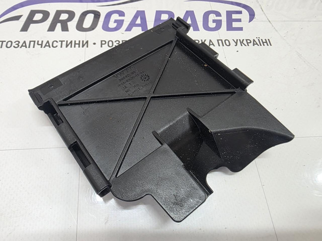 Кришка блока запобіжників 5Q0927165G VAG