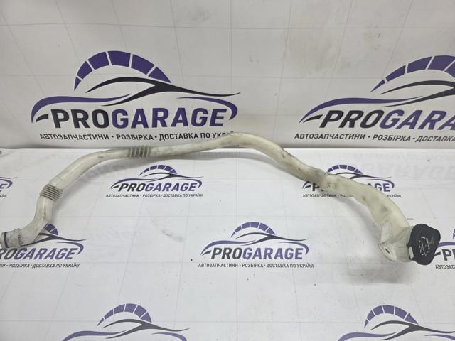 Горловина бачка омивача 61667203270 BMW