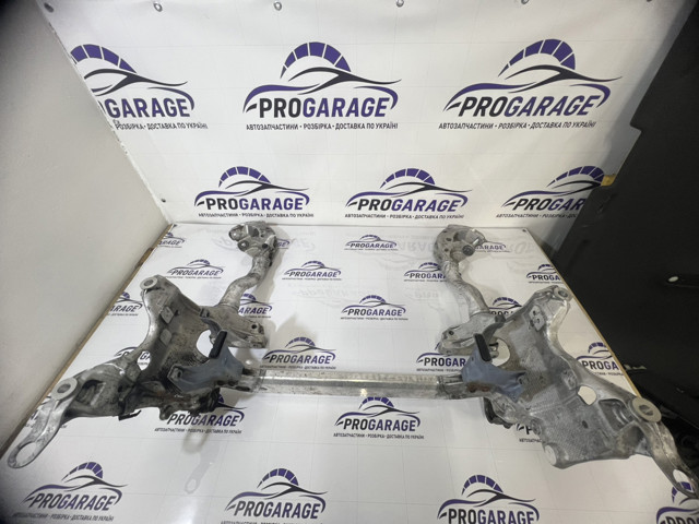 Балка передньої підвіски, підрамник 8R0399315G VAG