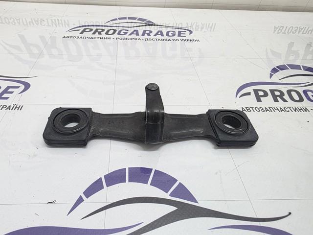 Упор двері задка 8V0827507D VAG