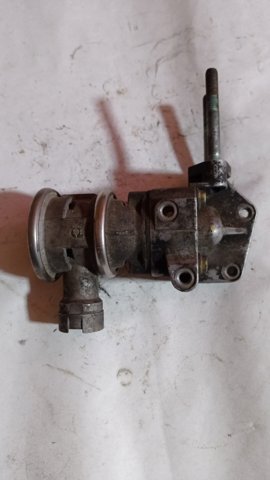 Клапан подачі вторинного повітря 06A131351F VAG