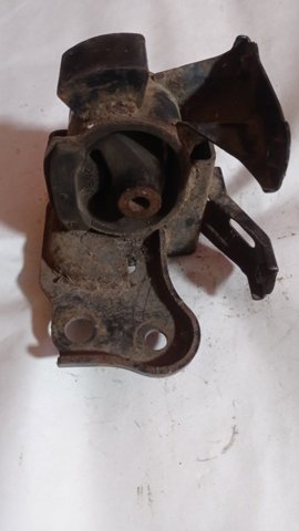 Ліва подушка двигуна 1237222150 TOYOTA