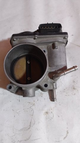Блок дросельної заслінки 2203020060 TOYOTA
