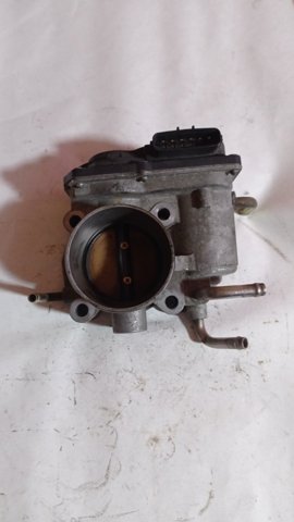 Дросільна заслінка в зборі 2203028060 TOYOTA