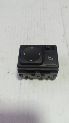 Блок управління зеркалами заднього виду, на торпедо 25570CT01B NISSAN