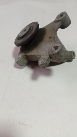 Подушка (опора) двигуна, права передня 50850SWCE02 HONDA