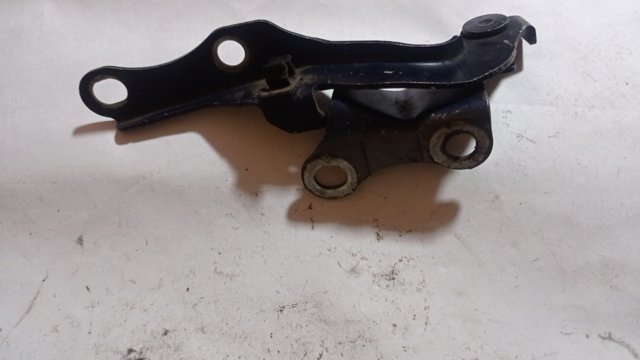Завіс капота, правий 5341005060 TOYOTA