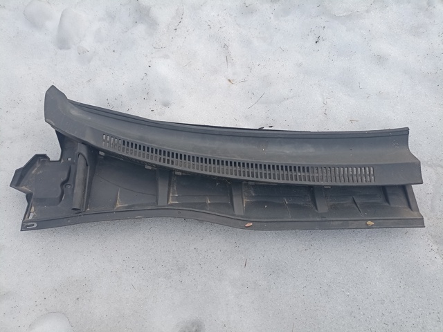 Решітка двірників, права 5570812330 TOYOTA