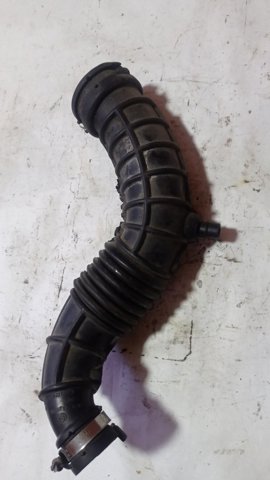 Патрубок повітряний, вхід в турбіну (наддув) 8200750731 RENAULT