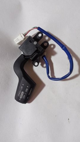 Блок кнопкових перемикачів кермового колеса 83154AG020 SUBARU