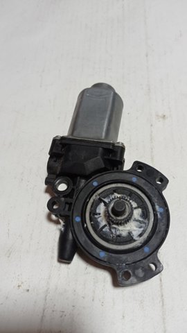 Моторчик склопідйомника двері задніх, лівих 834502B000 HYUNDAI