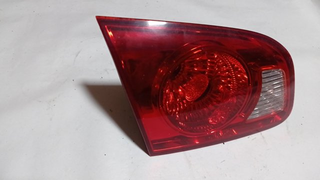 Задня ліва внутрішня фара 924052B000 HYUNDAI