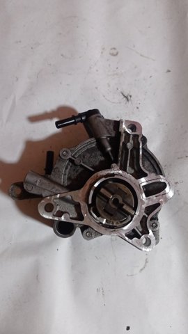 Насос вакуумний 9673836180 PEUGEOT