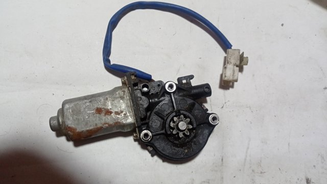 Мотор склопідйомника дверей передніх, правих 9882017100 HYUNDAI