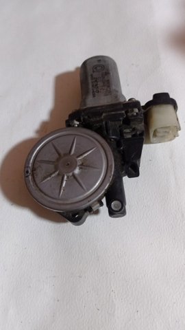 Мотор склопідйомника дверей передніх, лівих MN182353 MITSUBISHI