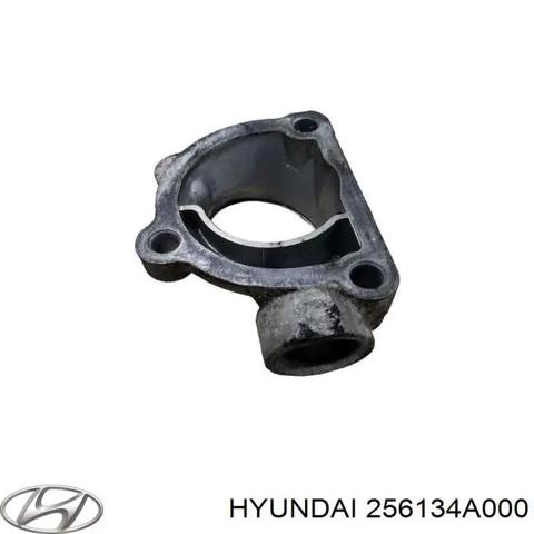 Термостат в зборі 256134A000 HYUNDAI