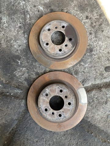 Задні дискові гальма 432064EA0A NISSAN