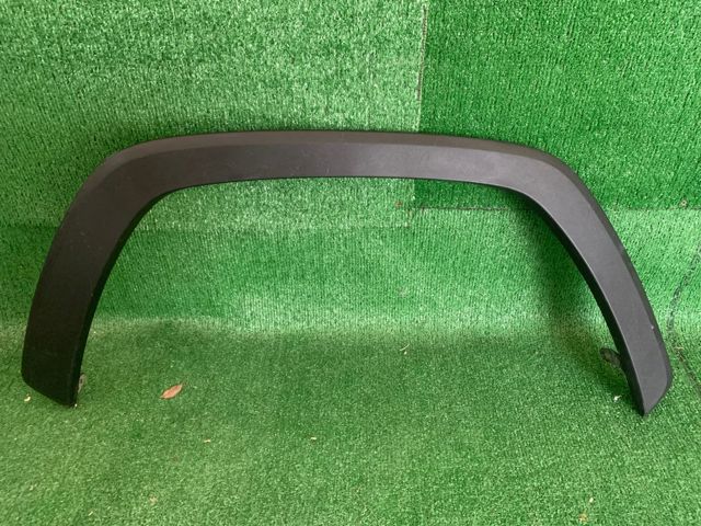 Молдинг передньої арки колеса, правий 7560142160 TOYOTA