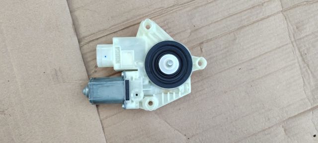 Привід ліфта передній 61355A5C894 BMW