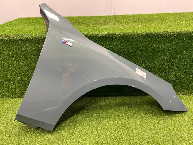 Переднє праве крило 41359633624 BMW