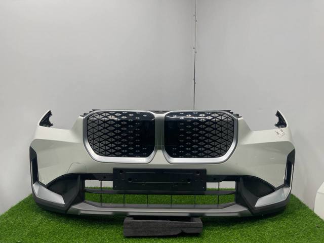 Кожух бампера переднього 51115A61945 BMW