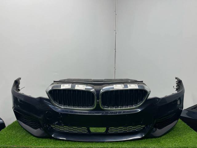 Кожух бампера переднього 51118069075 BMW