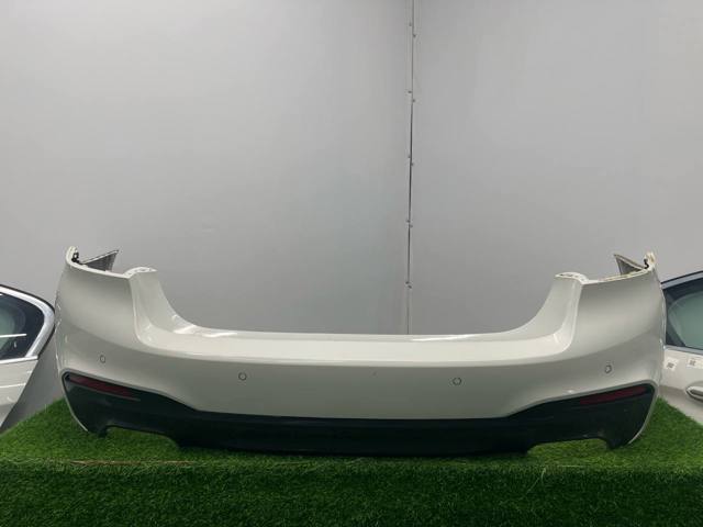 Бампер задній 51128073725 BMW