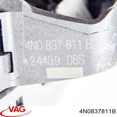 Тримач зовнішньої ручки дверей, задніх лівих 4N0837811B VAG