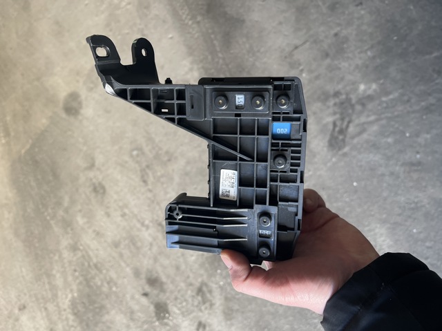 Реле запобіжників A1665402950 MERCEDES