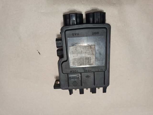 Корпус запобіжників 243800014R RENAULT