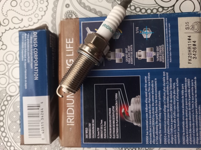 Свічки FK20HR11 DENSO