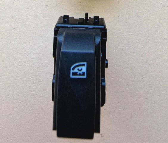 Кнопка блокавання дверей 254293697R RENAULT