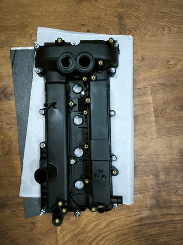 Кришка клапанів 31339159 VOLVO