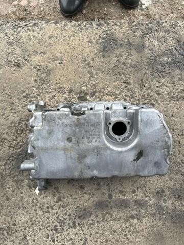 Піддон двигуна 04L103603AC VAG