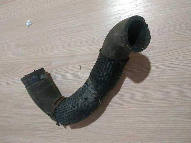 Шланги системи охолодження 13223885 OPEL