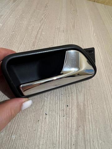 Ручка передніх дверей внутрішня, права 1T1837114C VAG