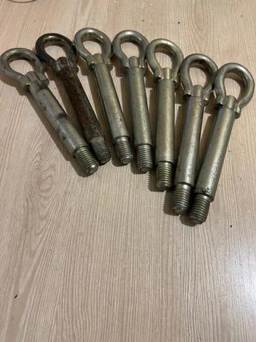 Крюк буксирувальний передній 6Q0803615 VAG