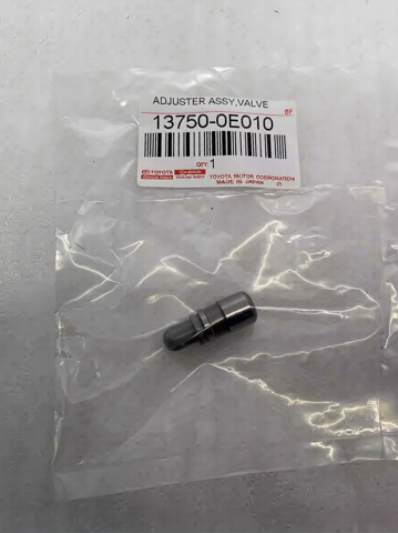 Гидроштовхач 137500E010 TOYOTA