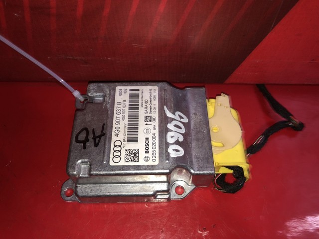 Датчик поперечного прискорення (ESP) 4G0907637B VAG