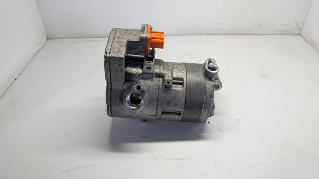 Компресор кондиціонера 5QE816803 VAG