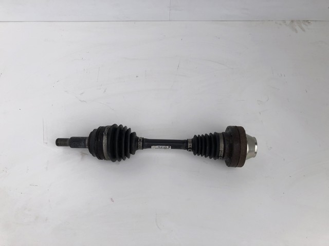 Вісь передня 7P0407271A VAG