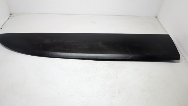 Молдинг передніх правих дверей 808200752R RENAULT