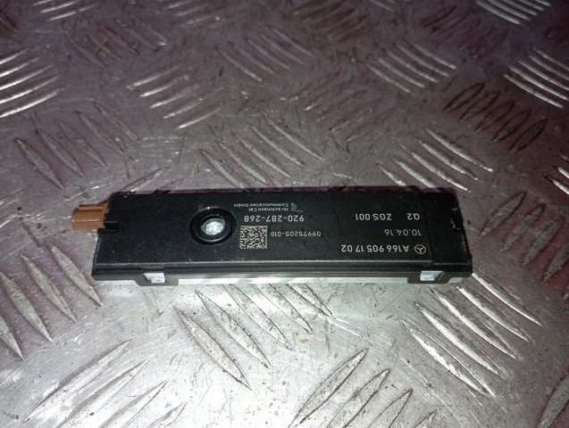 Підсилювач сигналу антени A1669051702 MERCEDES