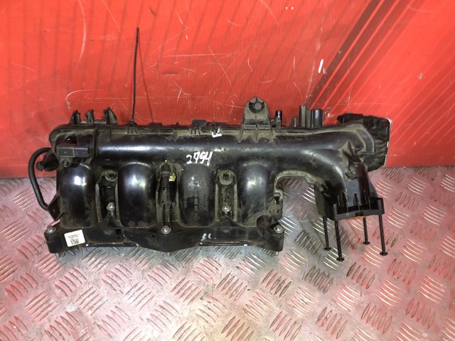 Колектор впускний A2700900737 MERCEDES