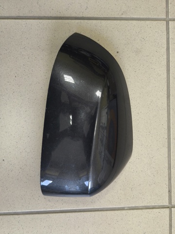 Накладка дзеркала заднього виду, права 51168496624 BMW